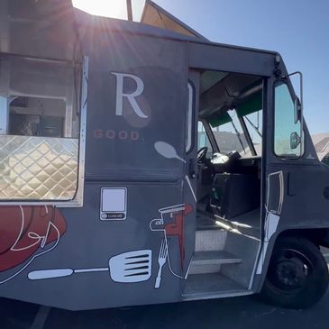 Working 2004 Food Truck in Anaheim
