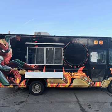 Fully equipped food truck 