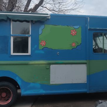 1998 Freightliner food truck