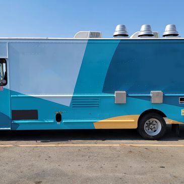 2012 Freightliner MT45 Food Truck for Sale