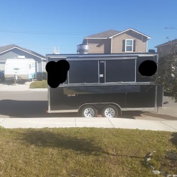 2020 Trailer with 2 Large Flat Tops and Wifi Satellite
