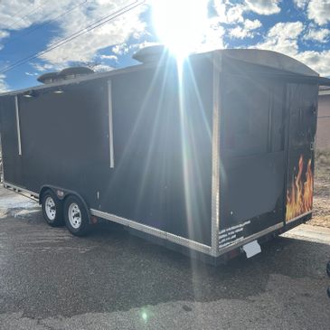 24-Foot Food Trailer with Outdoor Lighting