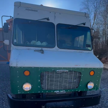 Recently Refurbished 2010 Freightliner MT45