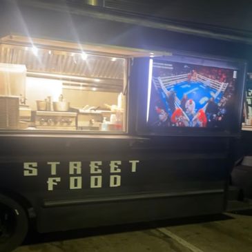 18-Foot, Fully Equipped Food Truck for Sale