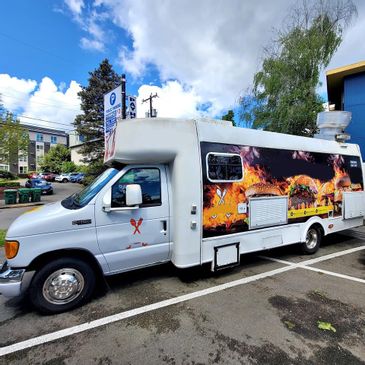 2003 Ford Econoline Food Truck with Permits for Sale