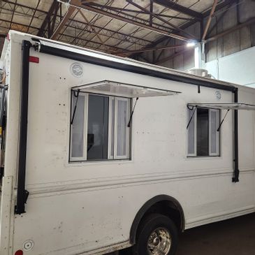 Food Truck Ready to be Customized
