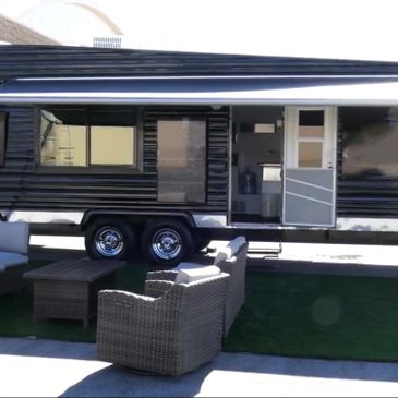 Combo - Coffee Trailer & Box Truck for Sale