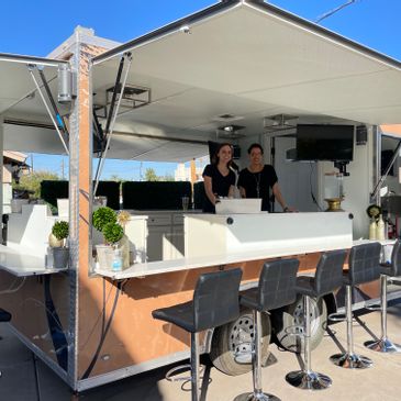 Customized Mobile Bar / Food Trailer for Sale