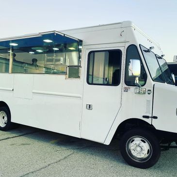 2018 - Ice Cream Truck for Sale - Full Active Permits - Custom Wrap Included in Price