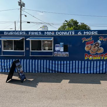 2023 8 x 28 ft Food Trailer