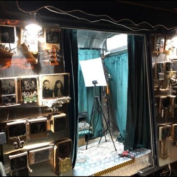 Mobile photo studio/food truck