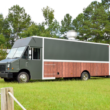 2007 Freightliner Food Truck with Automatic Allison Transmission