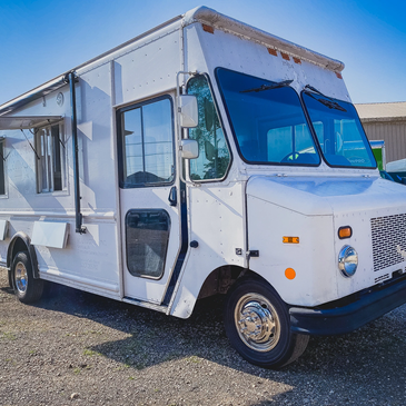 Food Truck Ready to be Customized
