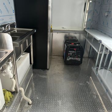 Food trailer 
