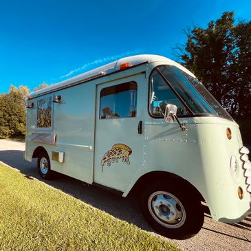 Vintage 1964 Pizza Food Truck for Sale
