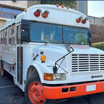 Pre-Owned 2000 International 3800 Bus