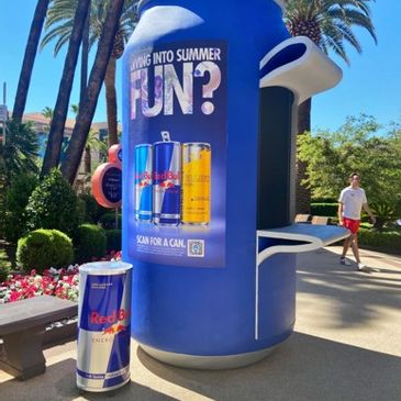 Mobile beer can vending bar