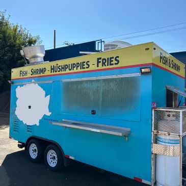 2019 Maxi Trailer with Multiple Deep Fryers