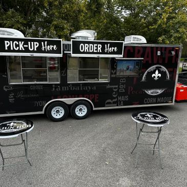 2023 Like New 24' Fully loaded Food Trailer Kitchen, with Bathroom