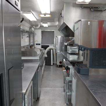 Immaculate Custom 2018 Ford F59 Food Truck by Prestige (Only 5,100 Miles!)