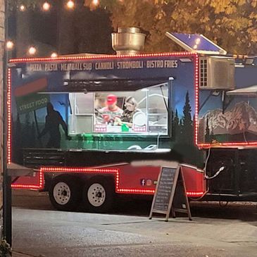 2023 14' Custom Food Trailer with CA insignia - Priced to sell!