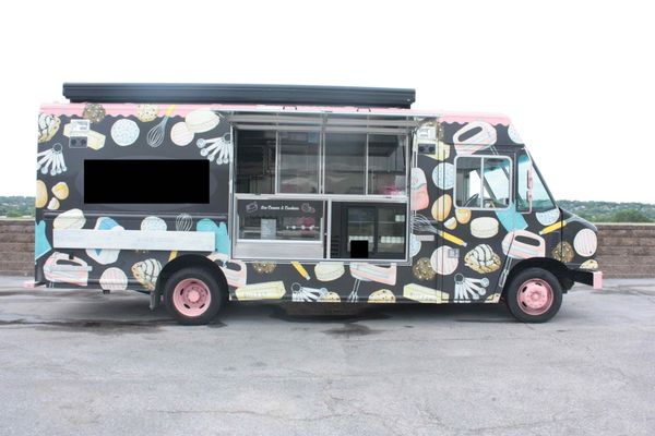 18 Ford P1000 Food Truck - Turnkey Ice Cream/Dessert Setup - 19K Miles