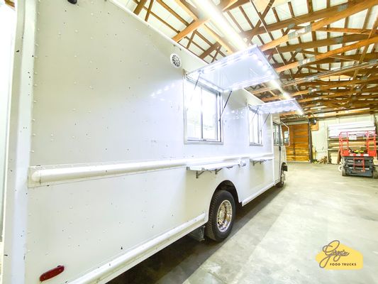 18ft Newly Built Food Truck!
