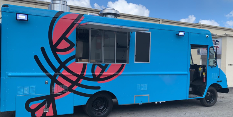 2001 Workhorse P42 Food Truck for Sale